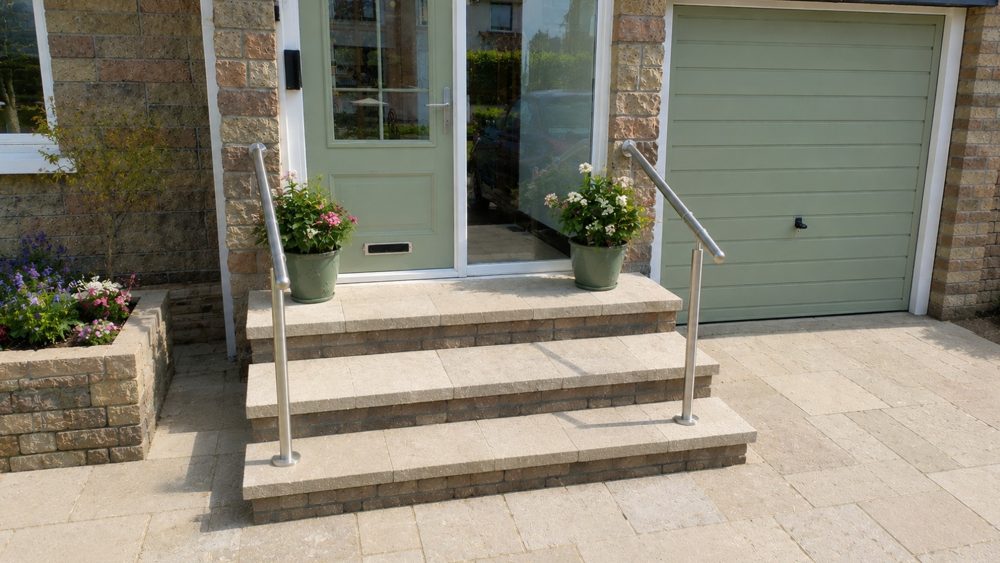 3 Steps β 2 Sides handrail installation